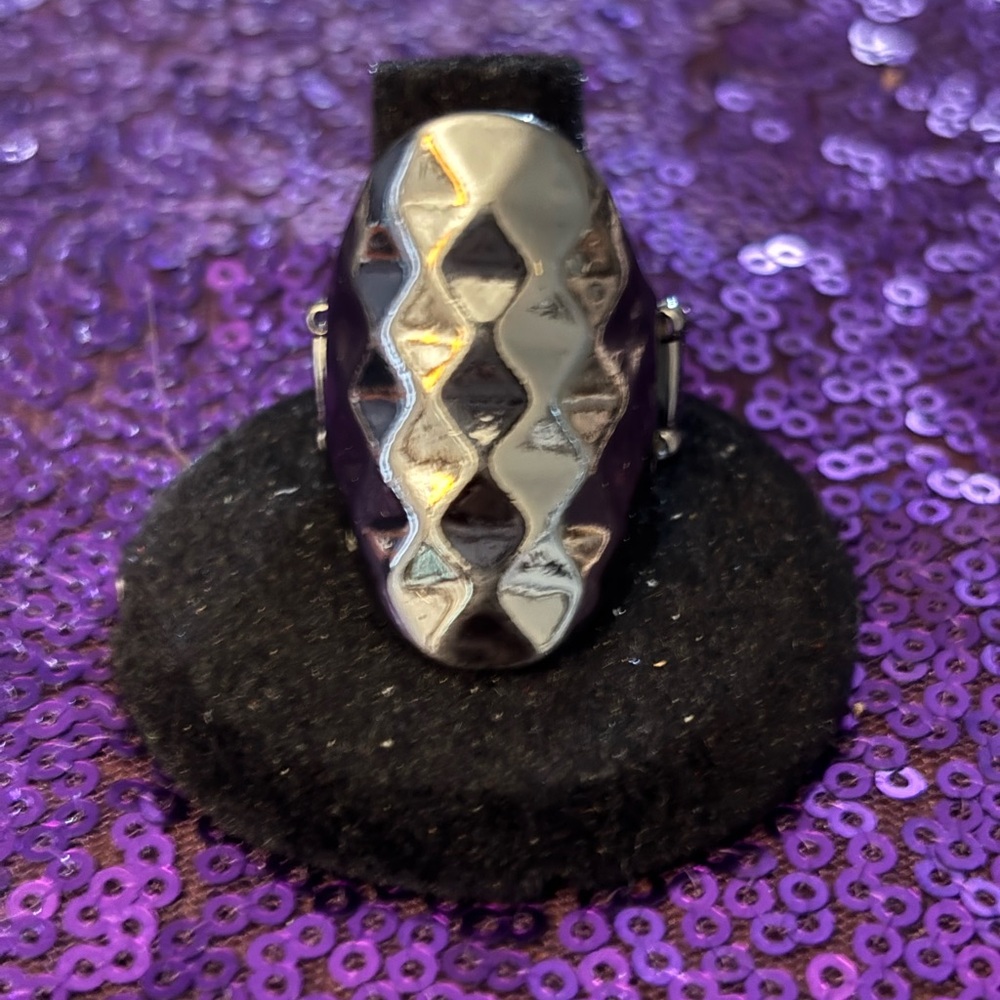 paparazzi Silver-Tone Harlequin Facet Statement Ring